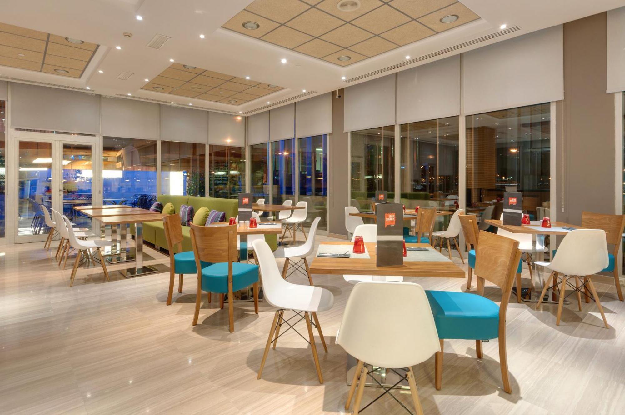 Hotel Madrid Chamartin, Affiliated By Melia Restaurang bild